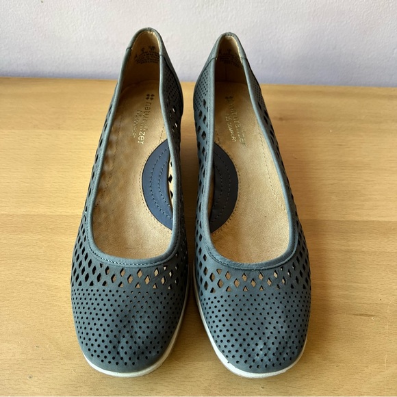 Brand New in Box Women’s Naturalizer Shoes - Picture 6 of 10